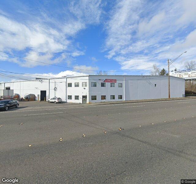 Arlington Recycle Warehouse recycling center in Everett, WA - View of facility