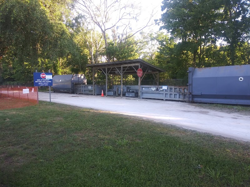 Doctors Inlet Environmental Convenience Center recycling center in Middleburg, FL - View of facility