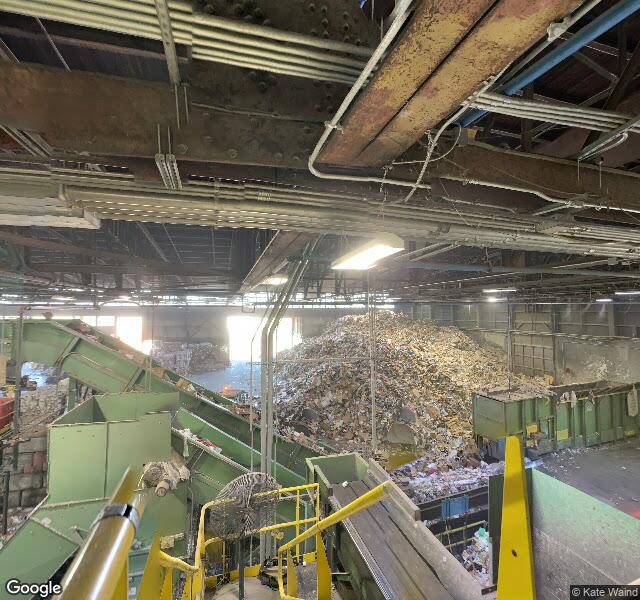 WM - JMK Fibers Recycling Center recycling center in Tacoma, WA - View of facility