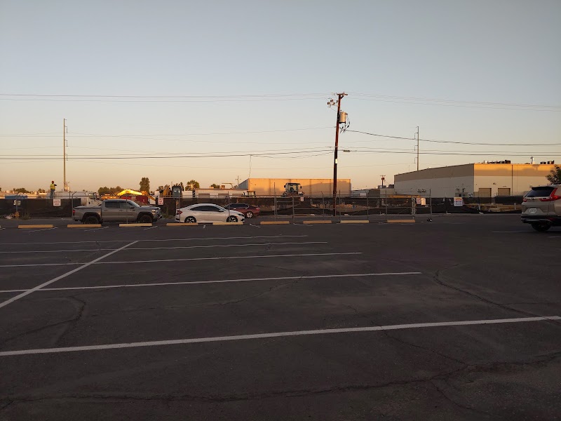 Davis Metals - Phoenix recycling center in Phoenix, AZ - Nearby facility