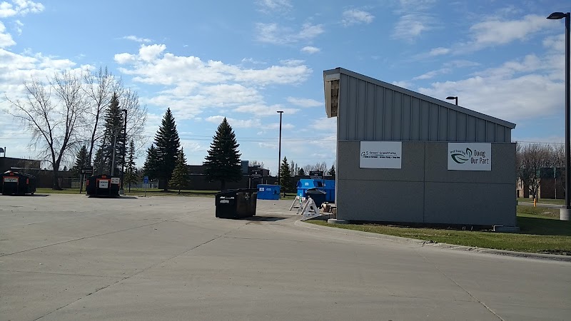 Grand Forks Public Works and Recycling Center recycling center in Grand Forks, ND - Nearby facility