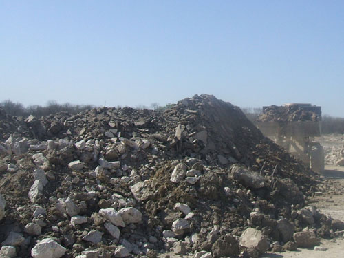 San Antonio Aggregate Recyclers recycling center in San Antonio, TX - View of facility