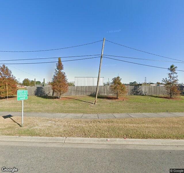 Jefferson Parish Self Service Waste Disposal recycling center in Marrero, LA - View of facility