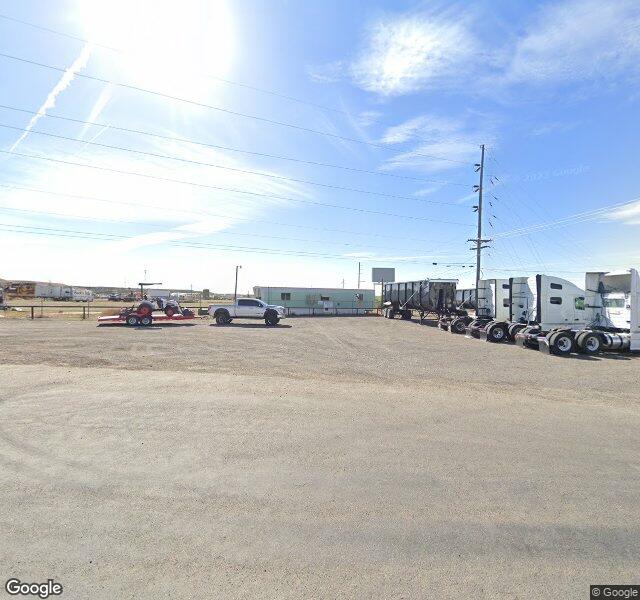 M R Salvage recycling center in Farmington, NM - View of facility