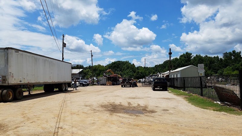 B & S Recycling recycling center in Selma, AL - View of facility