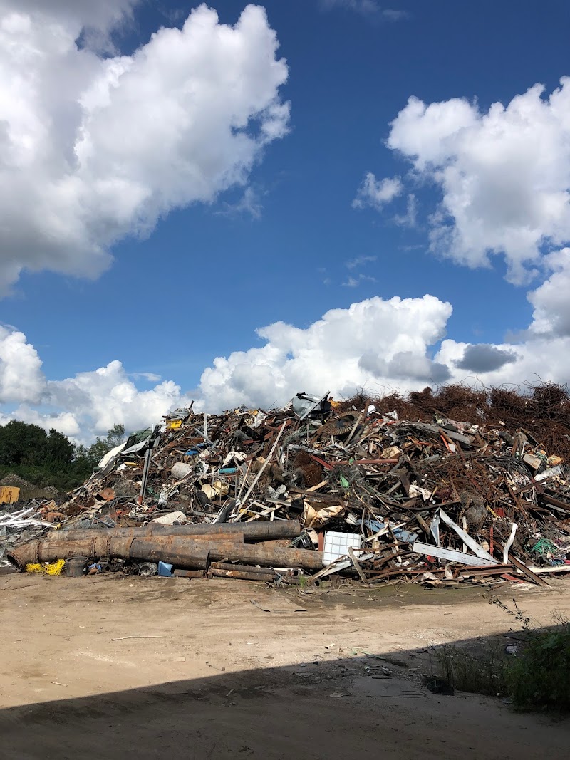 Raleigh Street Metal Recycling recycling center in Lakeland, FL - Nearby facility