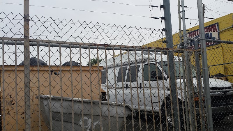 Arizona Metal Management recycling center in Phoenix, AZ - Nearby facility