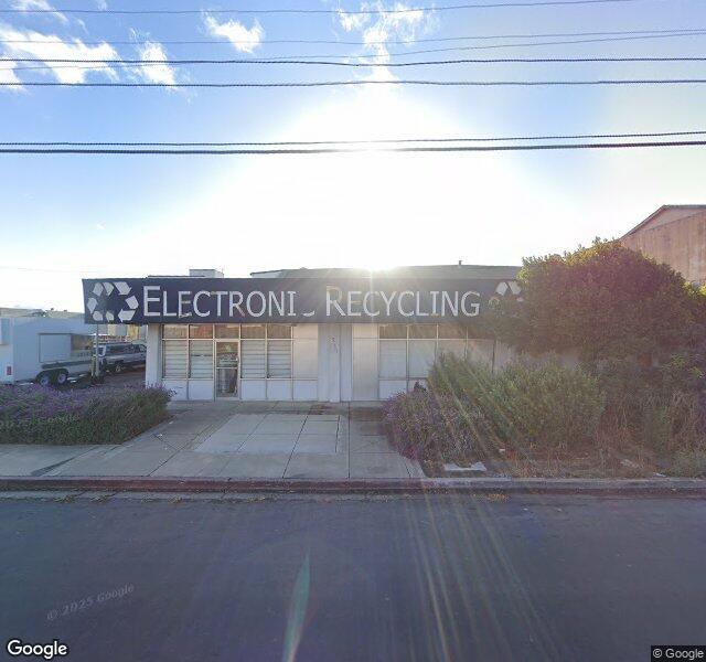 Rica Recycling recycling center in Hayward, CA - View of facility