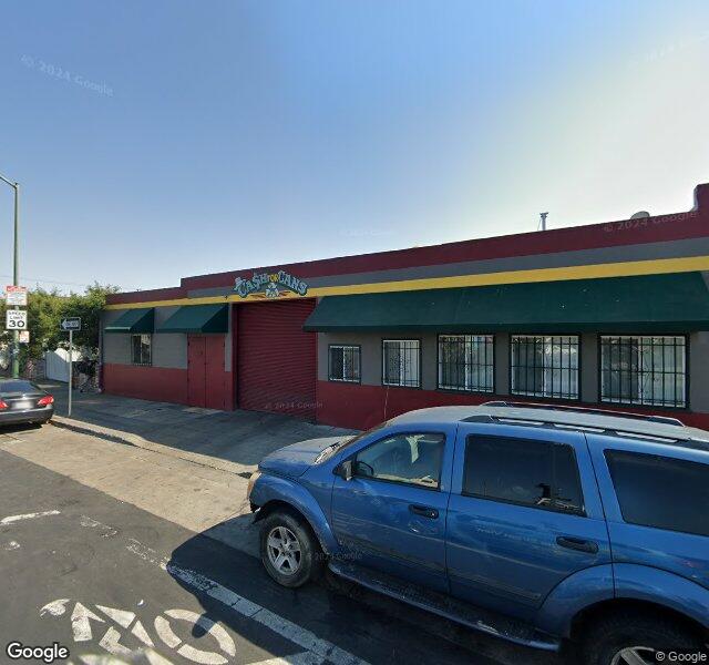 Cash For Cans recycling center in Oakland, CA - View of facility