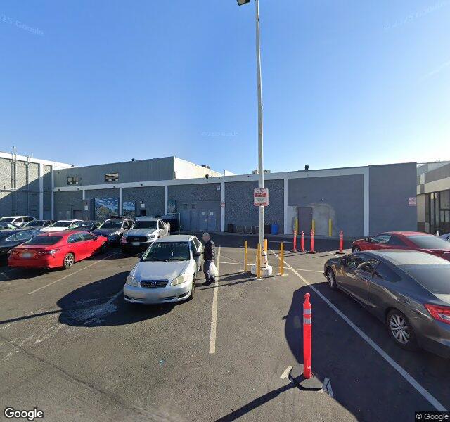 Sunset Recycling recycling center in Oakland, CA - View of facility