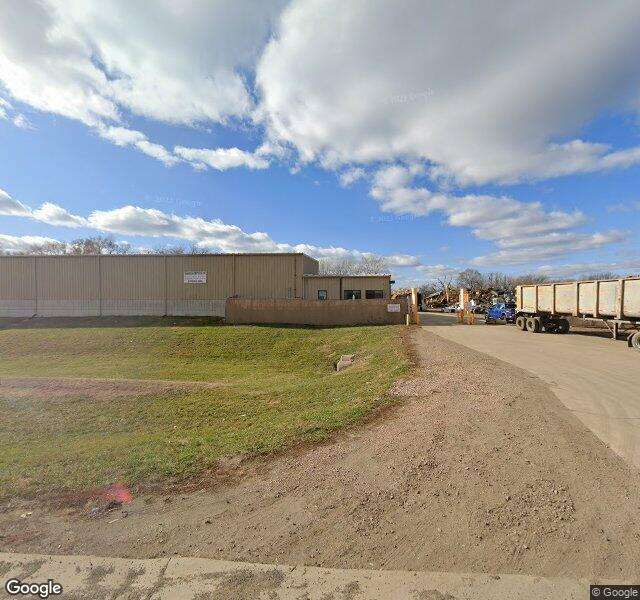 Yankton Metals recycling center in Yankton, SD - Nearby facility