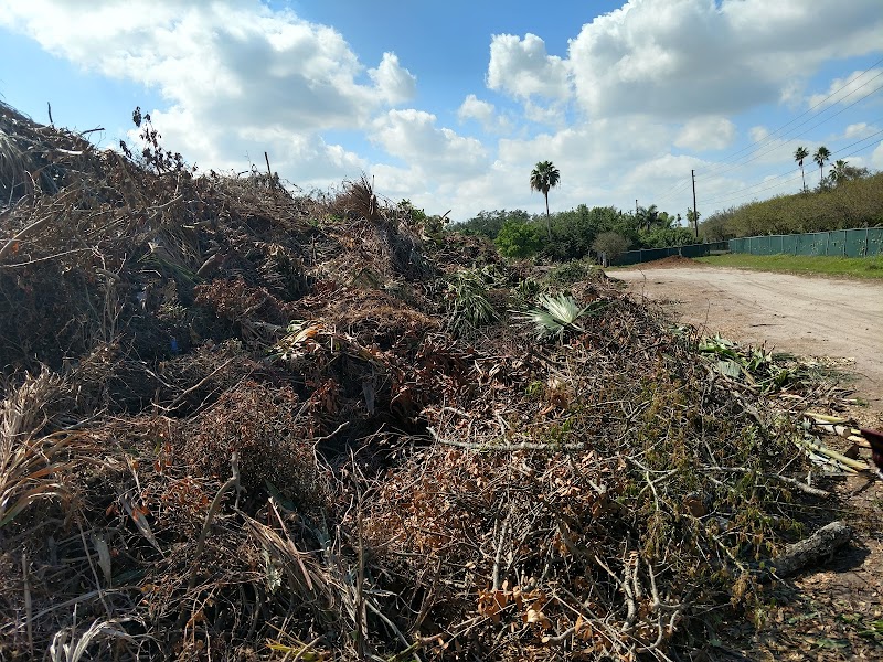 St. Petersburg Brush and recycling recycling center in St. Petersburg, FL - View of facility