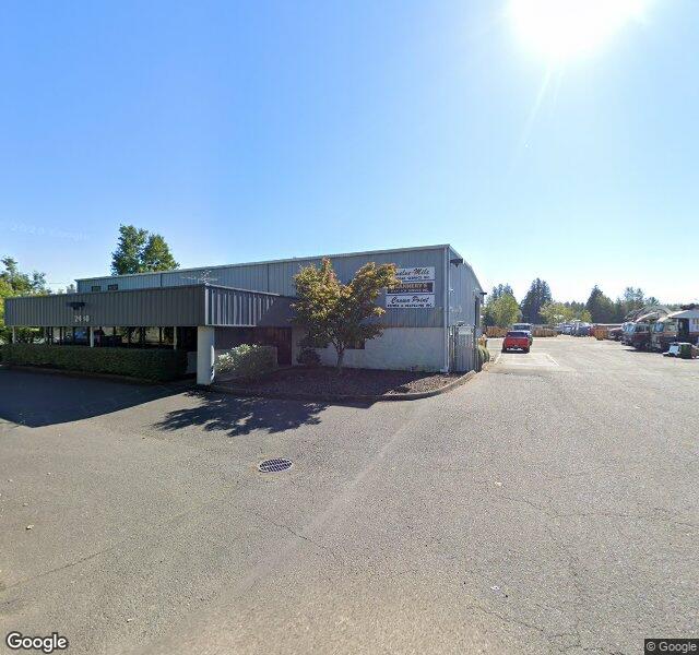 Crown Point Refuse & Recycling recycling center in Troutdale, OR - View of facility