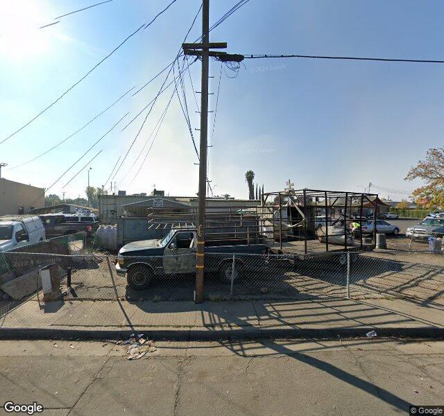 Belen's Recycling recycling center in Merced, CA - View of facility