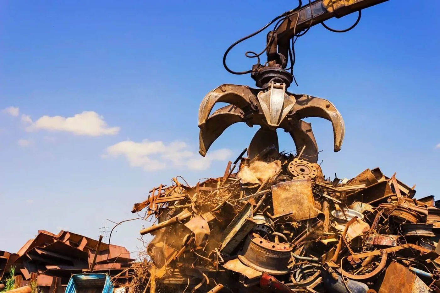 Scrap Metal Trading Corp recycling center in Winter Park, FL - View of facility